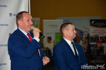 II Powiatowe Targi Edukacyjne i Targi Pracy_27