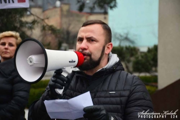 Pikieta pod urzędem_4