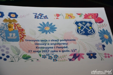 Podpisanie umowy partnerskiej z Węgrami