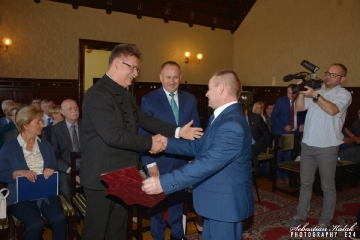 Umowa  z Węgrami_21