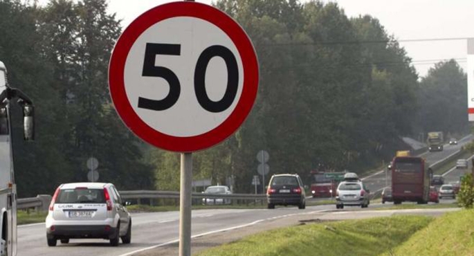 Po przekroczeniu prędkości o 50km/h stracisz prawo jazdy