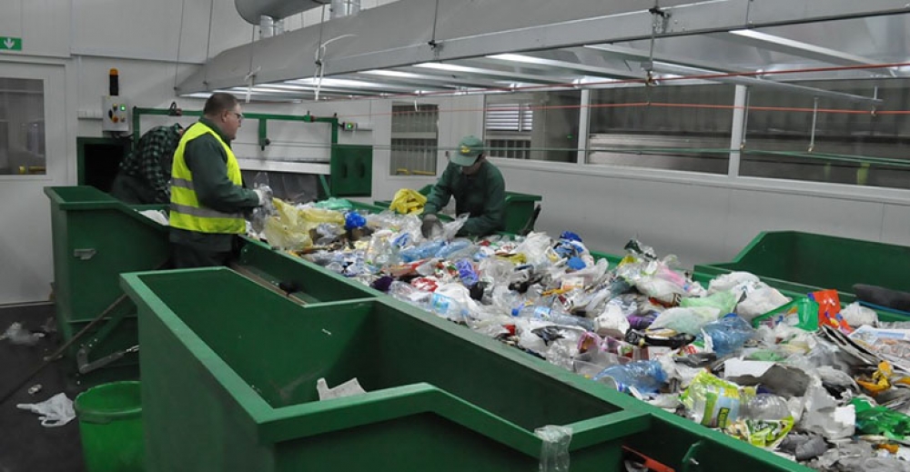 Radni grożą palcem „Eko Siódemce”