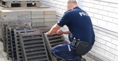 Kradł włazy od studzienek