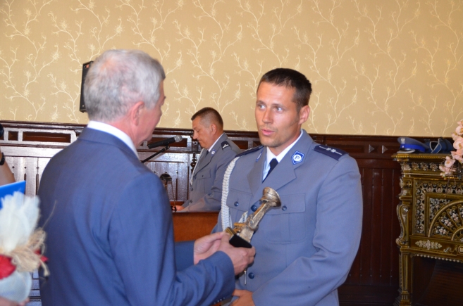 Święto policji pod znakiem awansów