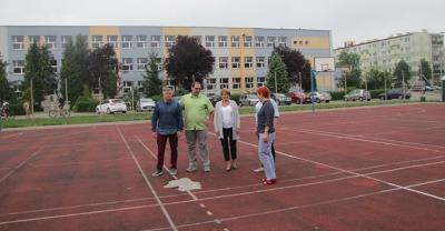 Będą remontować boisko