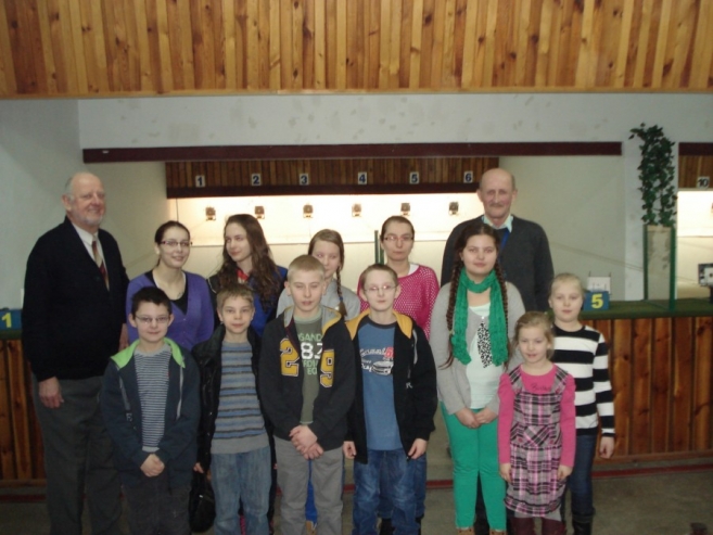 Dzień Kobiet na strzelnicy