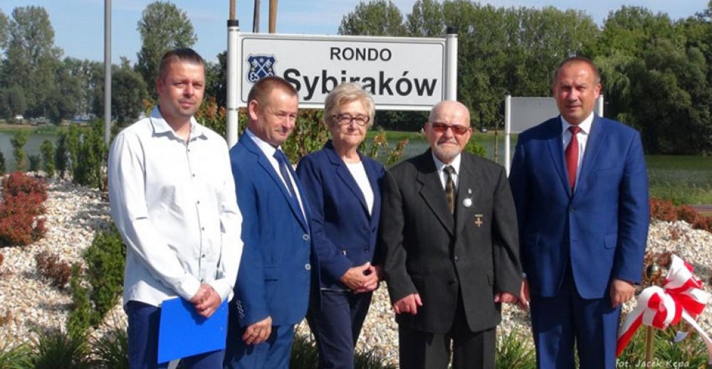 Uroczyste otwarcie ronda Sybiraków w Krotoszynie