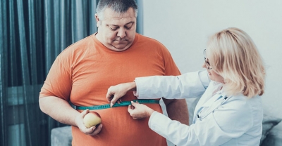 Ze skalpelem na otyłość