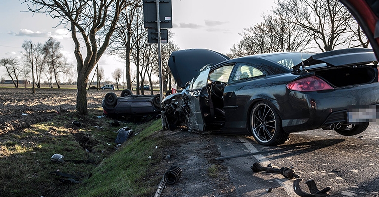 Zderzenie osobówek w Dymaszu