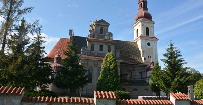 Remontują dach sanktuarium w Smolicach