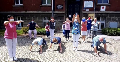 Służba zdrowia pompuje i wpłaca kasę[wideo]