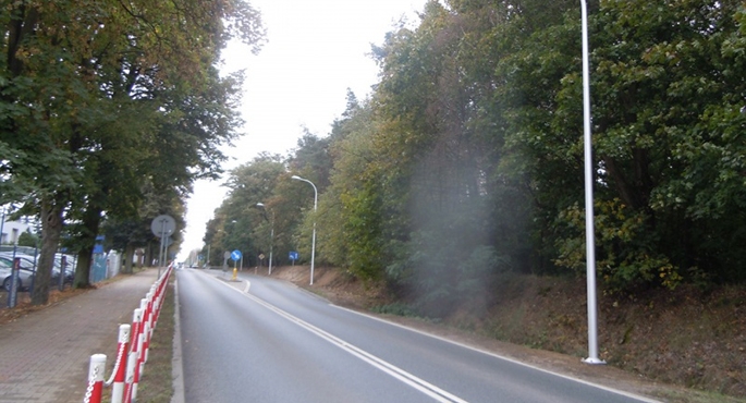 Ulica już została oświetlona