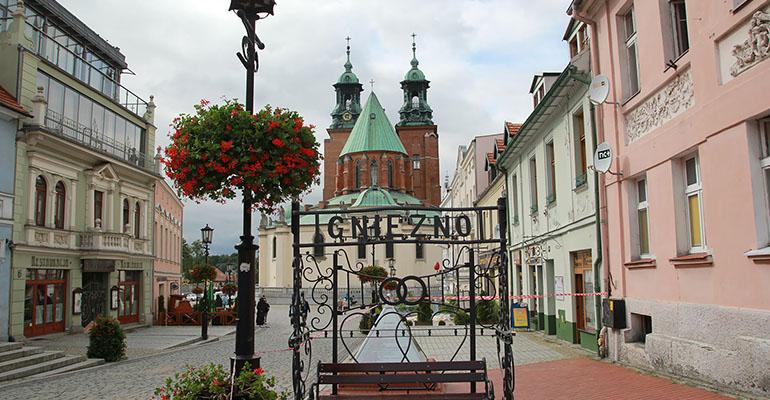 Pielgrzymowali do Gniezna