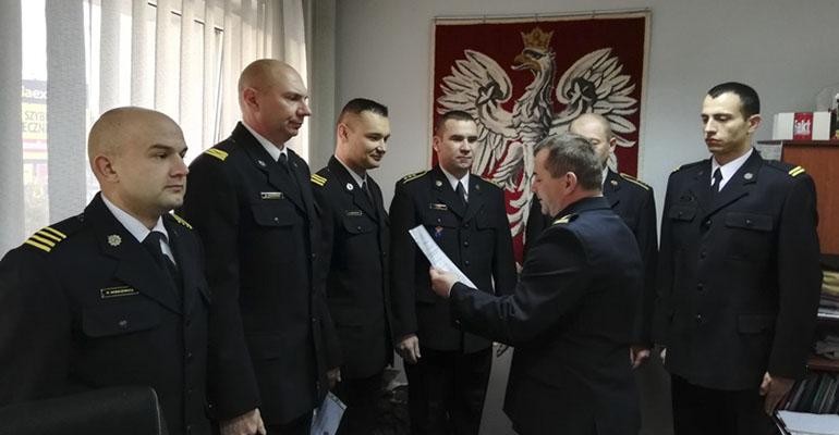 Awanse i wyróżnienia