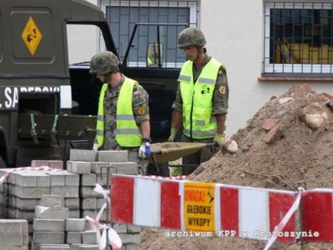 Pocisk na terenie szkoły [gallery]