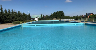 Basen – gra na zwłokę?