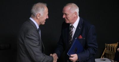 Sześćdziesiątka koła filatelistów