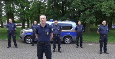 Charytatywne pompki[wideo]