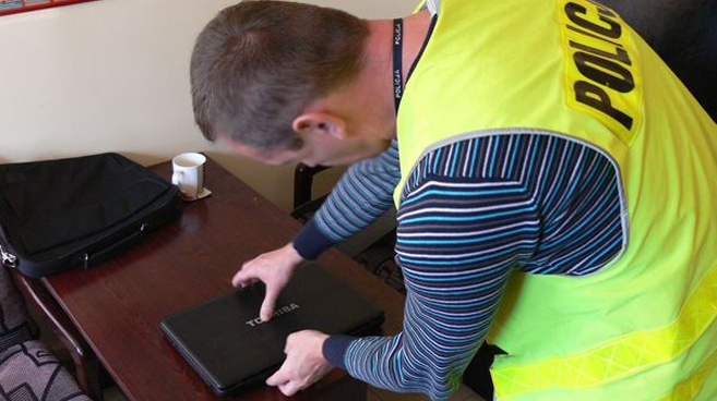 Kradzież z włamaniem