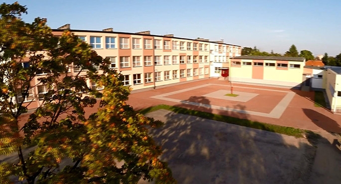 Pół wieku ostrowskiej ,,Jedenastki”