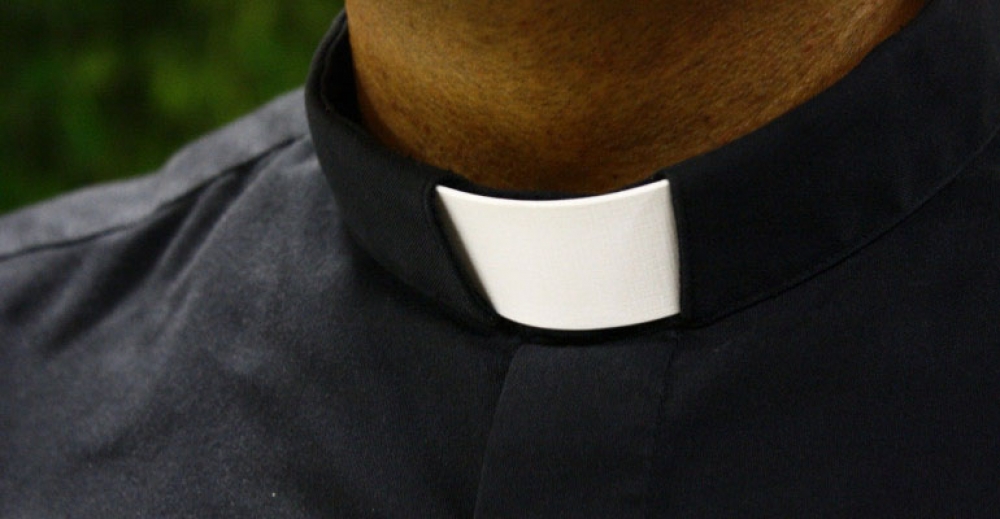 Ksiądz umówił się z 16-latkiem