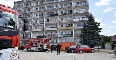 Kobieta chciała skoczyć z 5. piętra