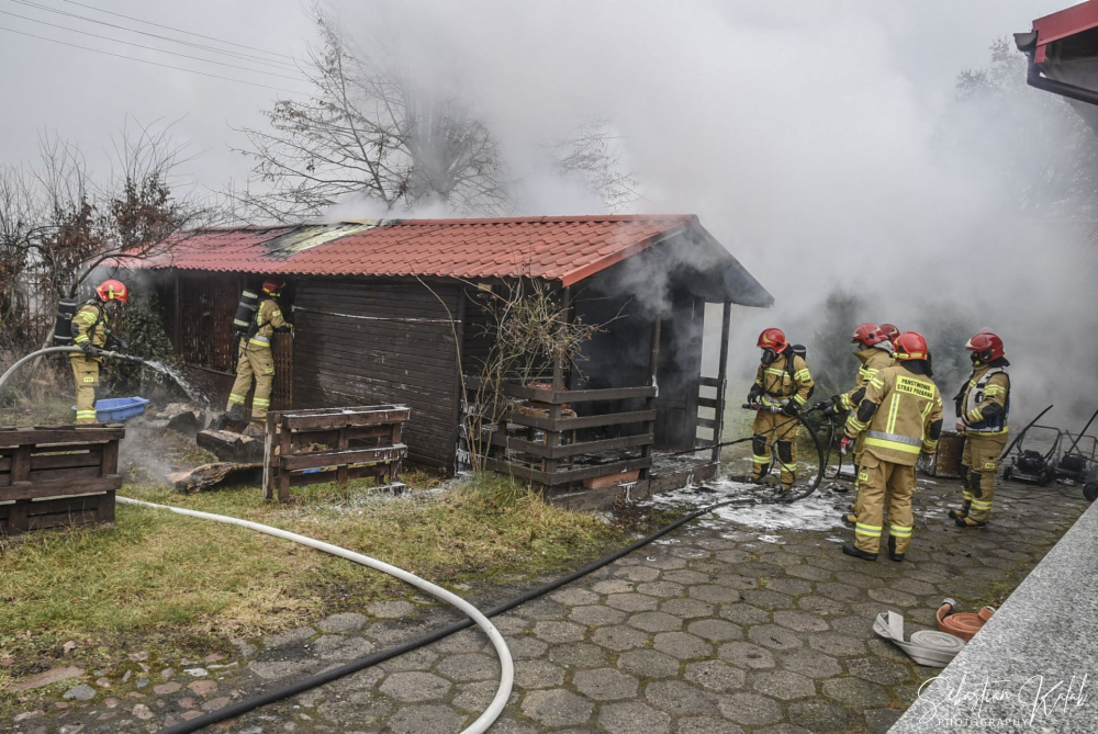 Pożar budynku gospodarczego