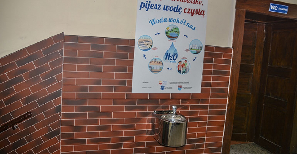 Poidełka w szkołach i przedszkolach