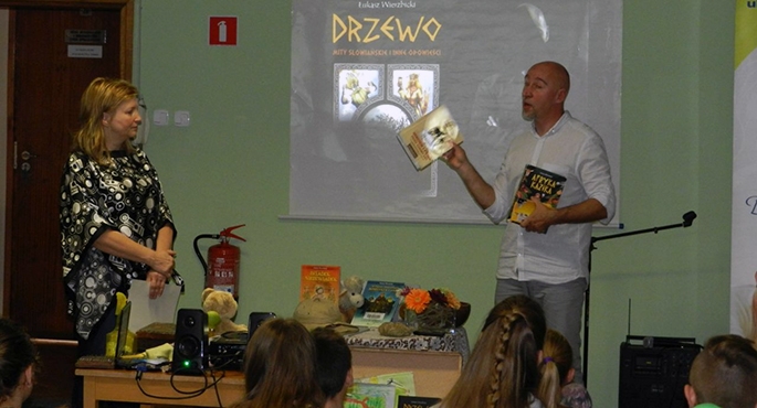 Spotkanie autorskie z Łukaszem Wierzbickim