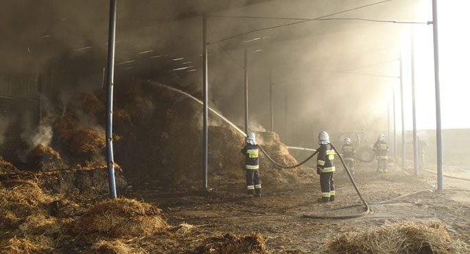 Zapaliła się słoma[gallery]