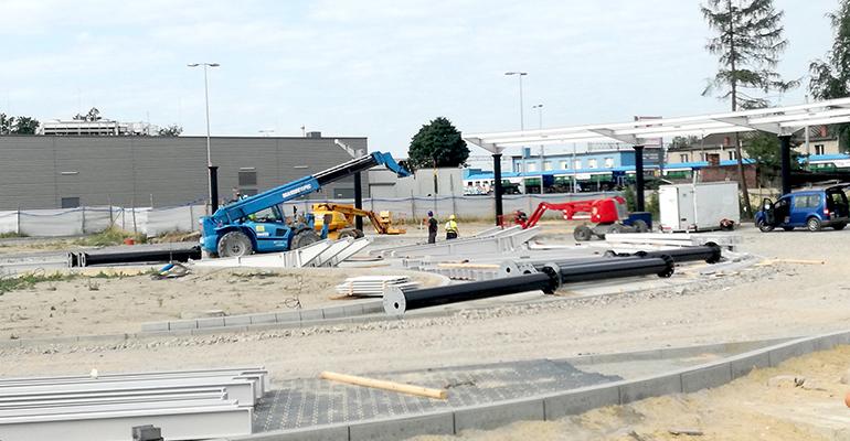 Trwa budowa Centrum Przesiadkowego