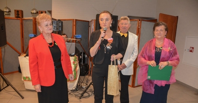 Zabawa sylwestrowa kobylińskich seniorów[wideo]