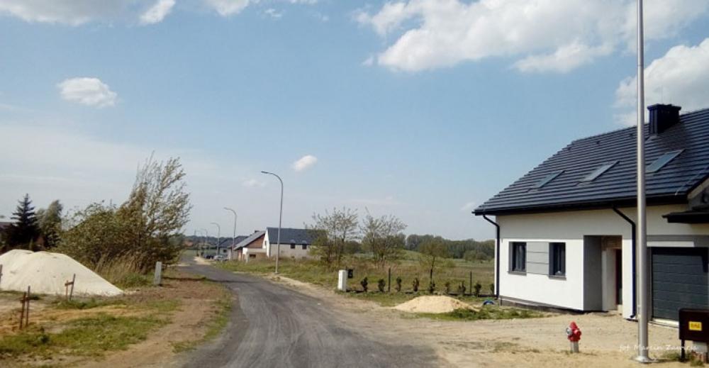 Kolejne lampy zamontowane