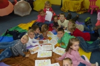 Pani Jesień w bibliotece