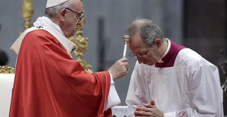 Abp Konrad Krajewski (55 l.) awansowany przez papieża