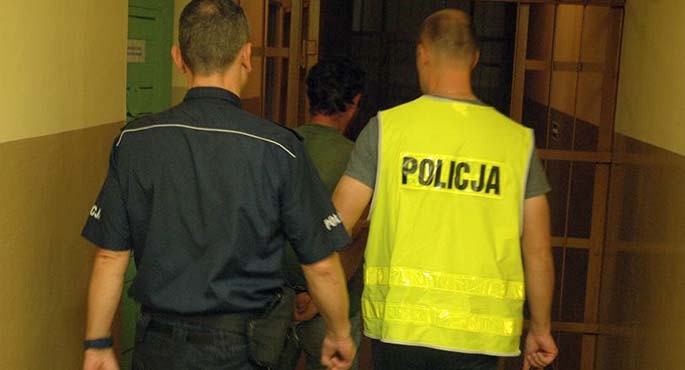 Policja zatrzymała sprawców kradzieży
