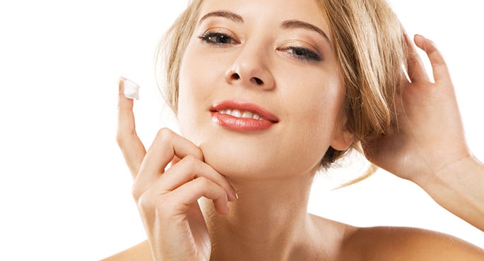 Bardzo często powodem przesuszania się skóry są źle dobrane komsetyki