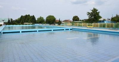 Ciepło? Idź na basen!