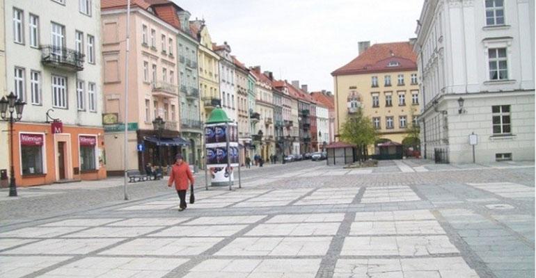 Rewitalizacja płyty przesunięta!