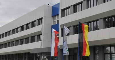 MAHLE wydłuża przerwę i zapłaci mniej