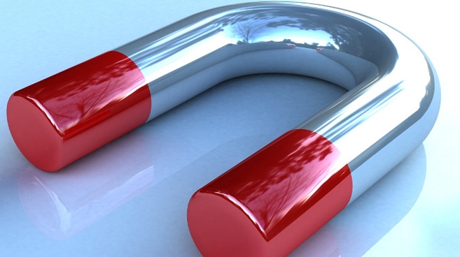 Żelazo o właściwościach ferromagnetycznych, czyli magnez, przyciągają żelazne szpilki