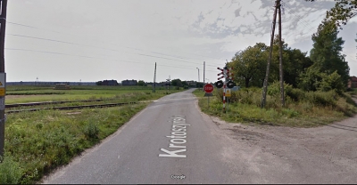 Kolej żąda wycięcia kukurydzy koło przejazdu