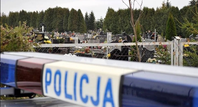 Zmiany przy cmentarzach