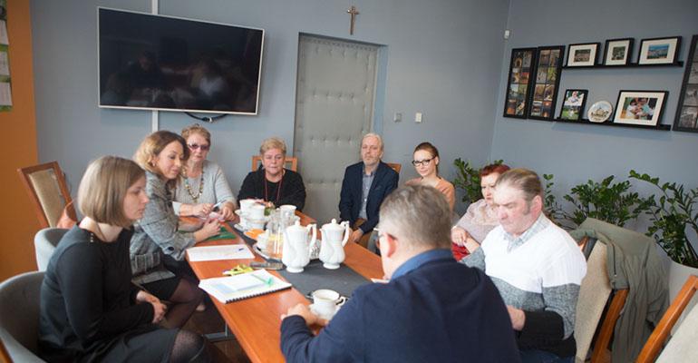 Firma ze Zdun wyremontuje Klub Seniora w Miliczu