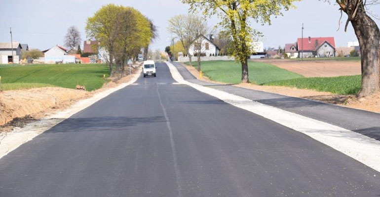 Droga Kaczory - Wierzbno oddana do użytku