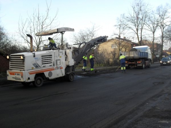 Łatanie dziur co chwile [gallery]