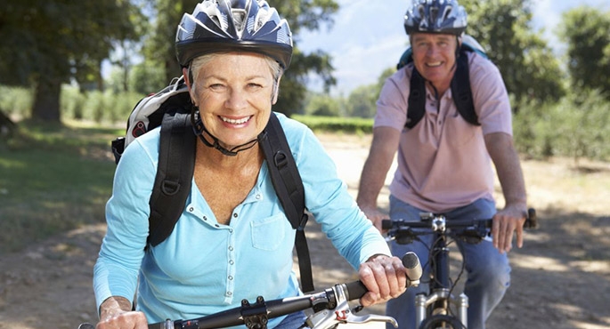 Seniorze! Zadbaj o bezpieczeństwo na drodze. Inni tego za ciebie nie zrobią