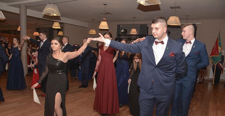 Studniówka maturzystów z Koźmina
