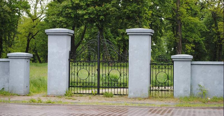 Hołd dla żydowskich cmentarzy