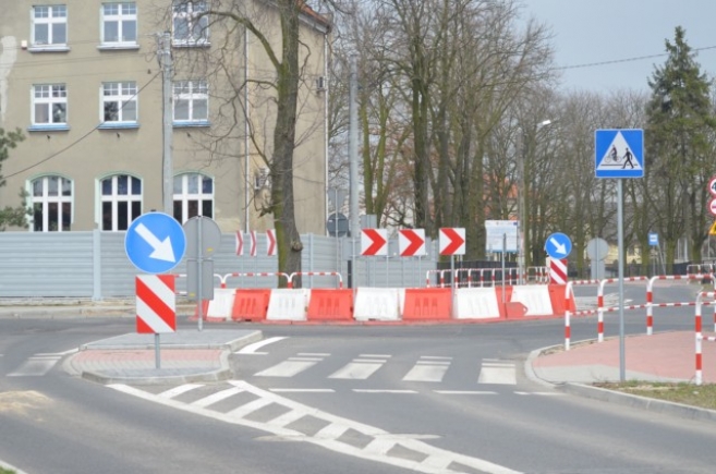 Remont plastikowego ronda